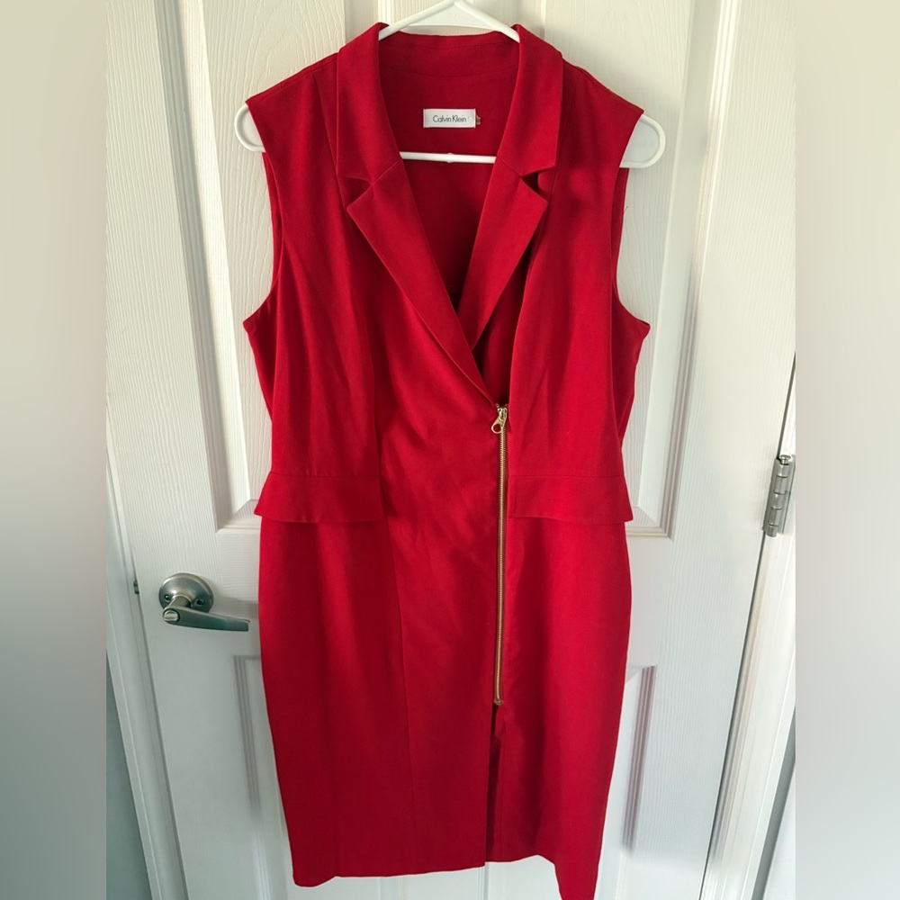 Calvin Klein Dress Red Asymmetric Zip Front Sleeve Women Size 10